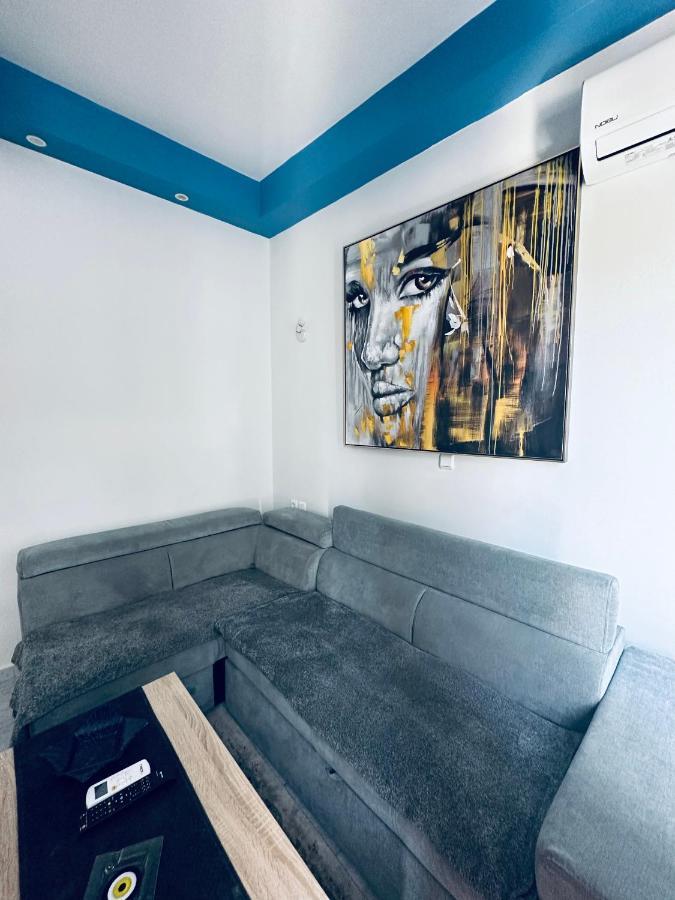 Jz Boutique 2 Lägenhet Rhodes City Exteriör bild