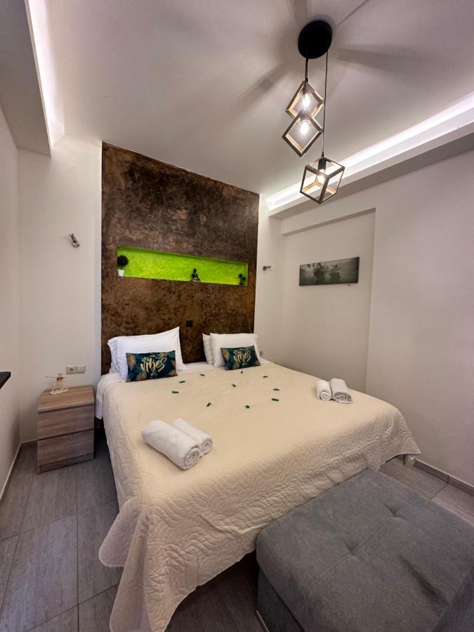 Jz Boutique 2 Lägenhet Rhodes City Exteriör bild